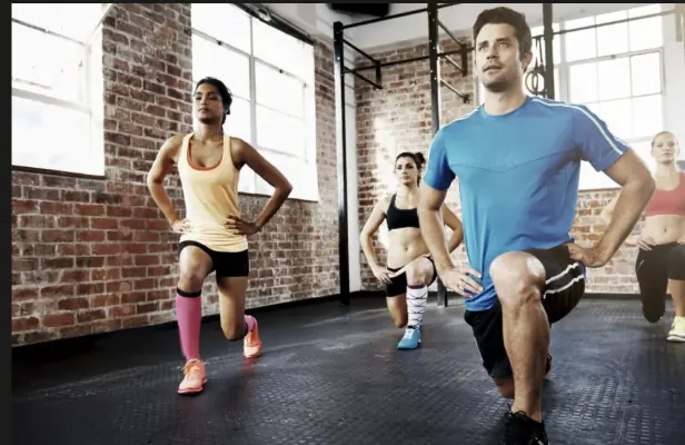 Clase de G.A.P en el Gimnasio Aquiles: glúteos, abdomen y piernas